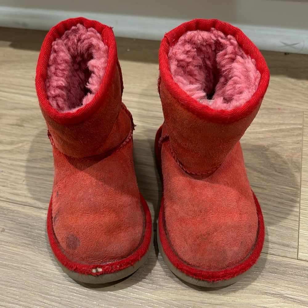 Toddler Ugg Boots size 6